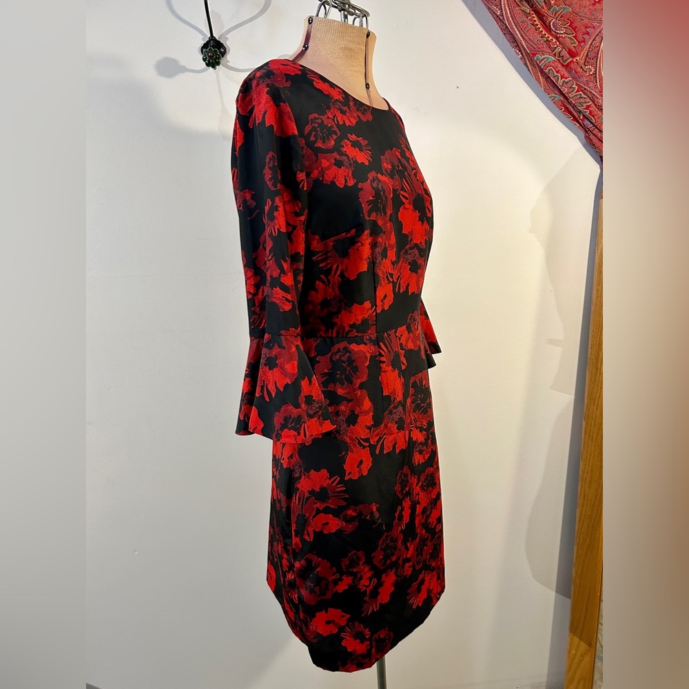 Cynthia Steffe Floral Ruffle Sleeve Sheath Dress Red Black Size 2 - Picture 3 of 14